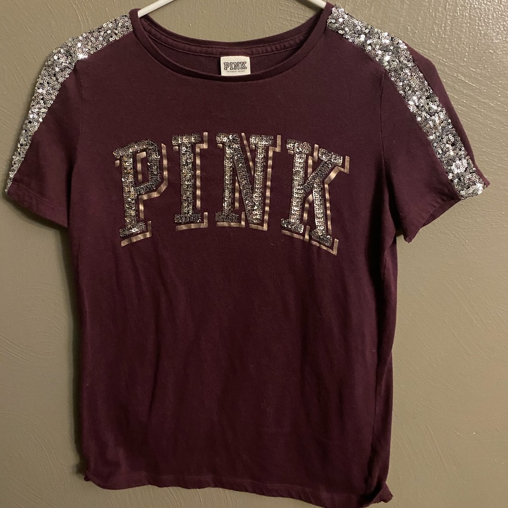 Woman’s PINK t-shirt